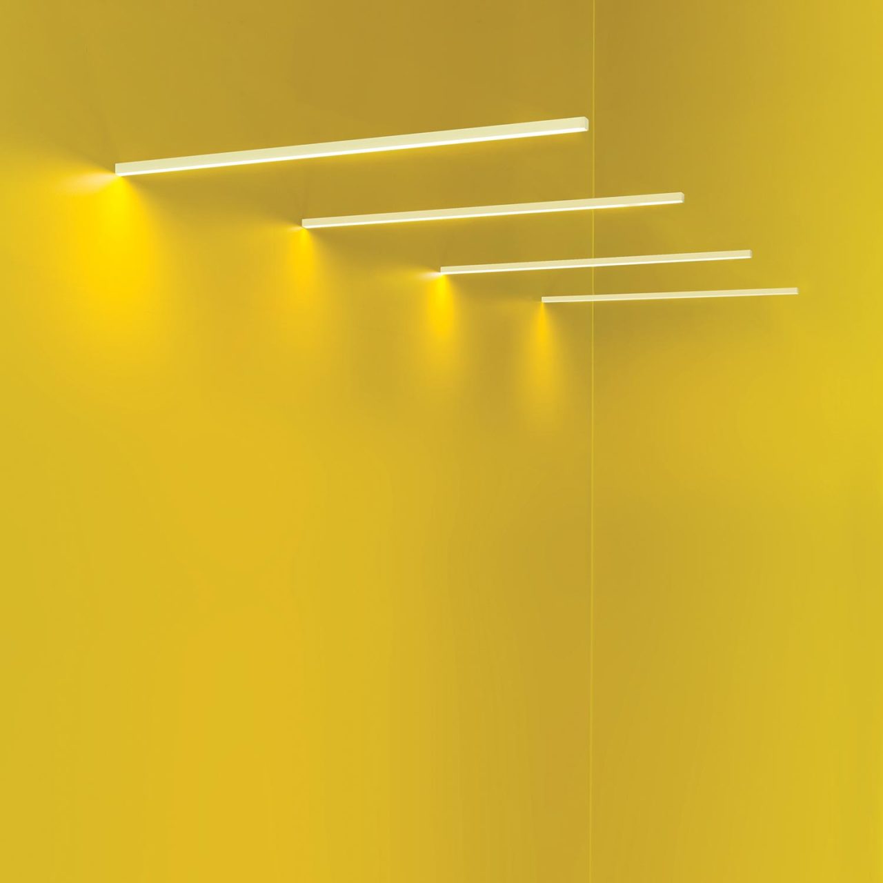 Linescapes Cantilevered Wall Lamp by Nemo Lamps Linescapes Cantilevered Wall Lamp by Nemo Lamps